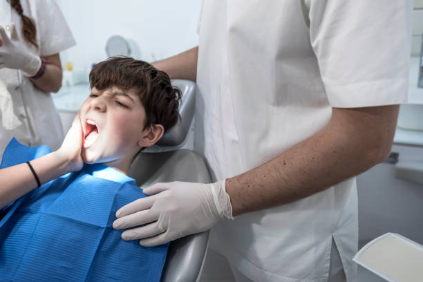 Best Emergency Wisdom Tooth Extraction in Pearsall, TX